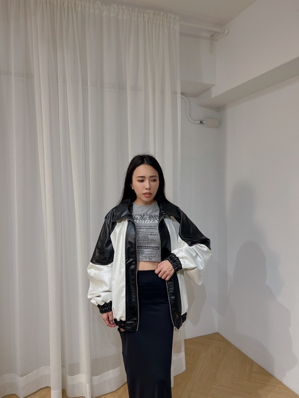 OVERSIZE撞色拼接皮革外套